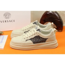 Givenchy Sneakers